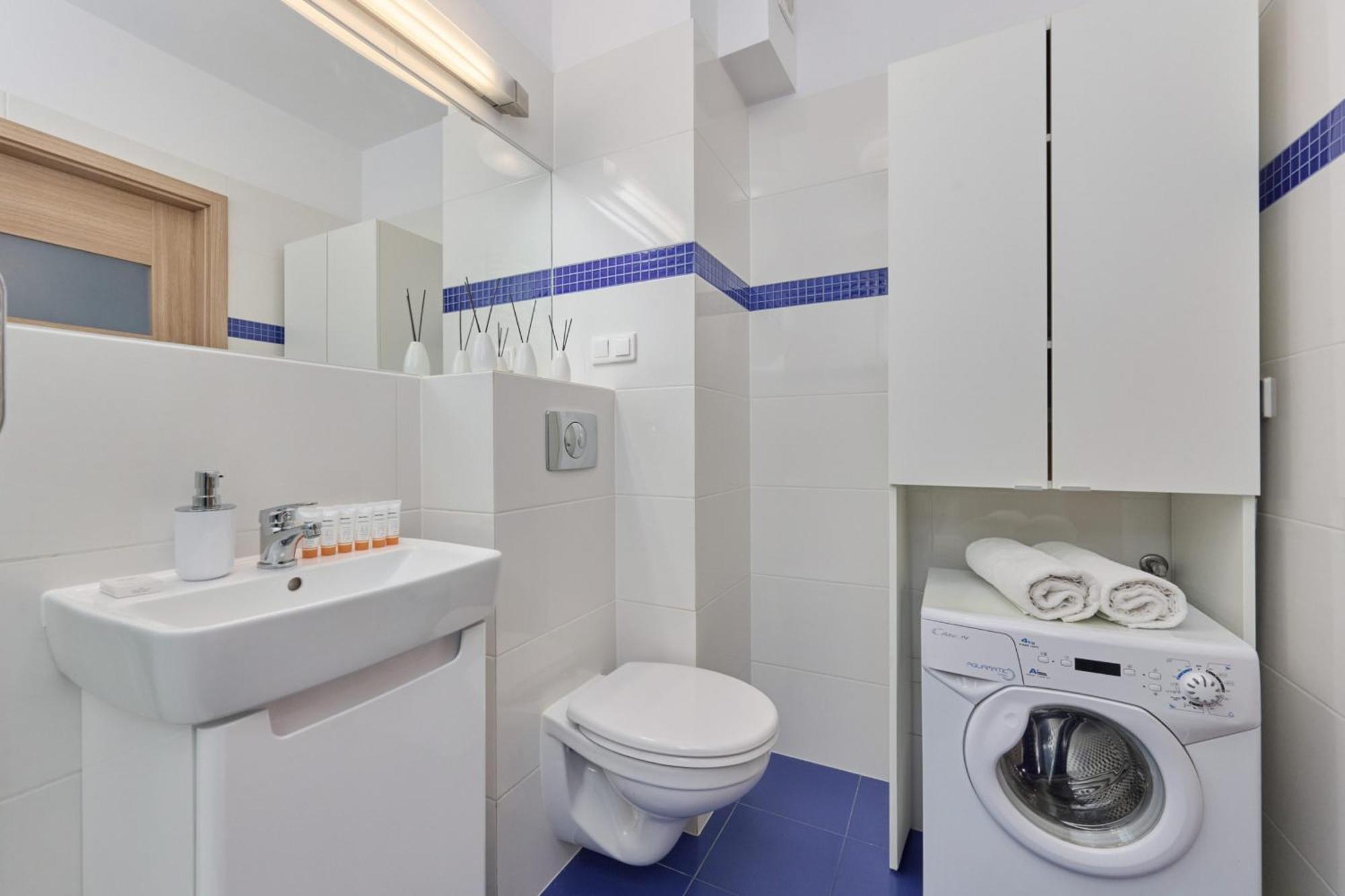 Apartment Cozy Klimasa With Balcony In By Renters *